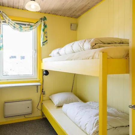 6 Person In Henne * Henne Strand